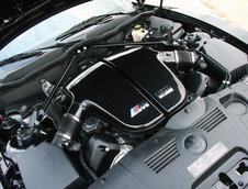 BMW Z4 M de la Manhart Racing - V10 si 550 CP