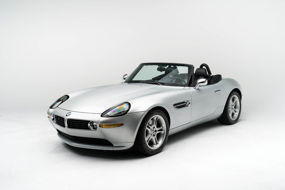 BMW Z8 scos la licitatie