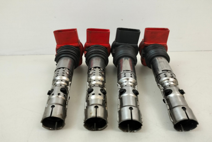 Bobina de inductie NGK U5013 Audi A4 B6 [2000 - 2005]