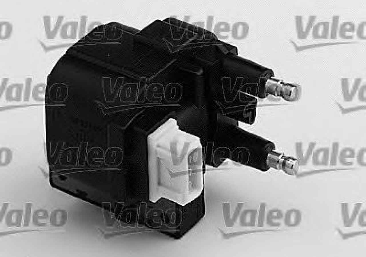 Bobina de inductie VOLVO V40 Combi (VW) (1995 - 2004) VALEO 245077 piesa NOUA