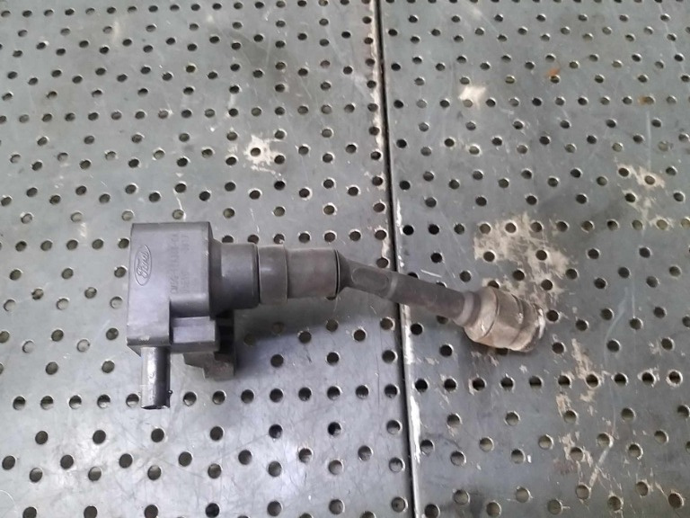 Bobina inductie 1.0 b ford fiesta 6 cm5g12a366ca