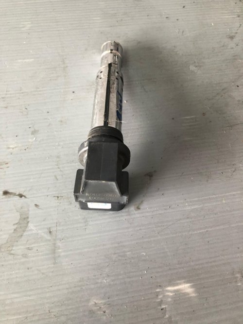 Bobina inductie 1.4 b 1.6 b vw golf 4 r0401s00400