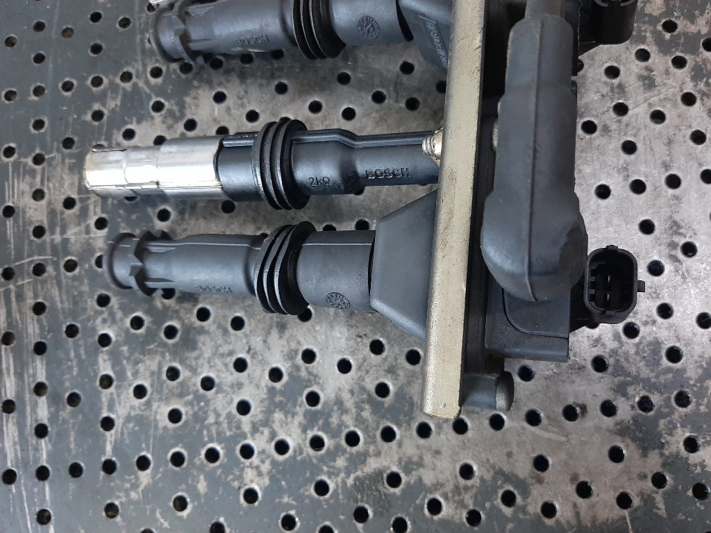 Bobina inductie 1.6b alfa romeo 147 156 1227030071