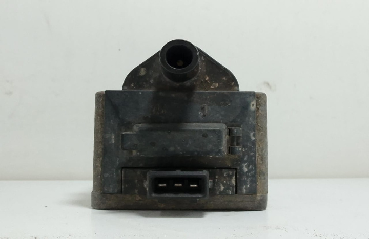 Bobina inductie 867905104A Volkswagen VW Passat B4 [1993 - 1997]
