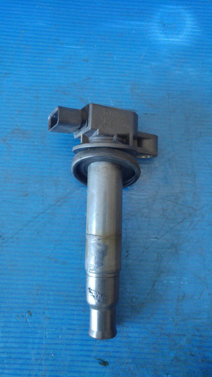 Bobina inductie toyota yaris p2 1.0b 1.3b 1.5b 2sz-fe 2szfe 1999-2005 90080-19021