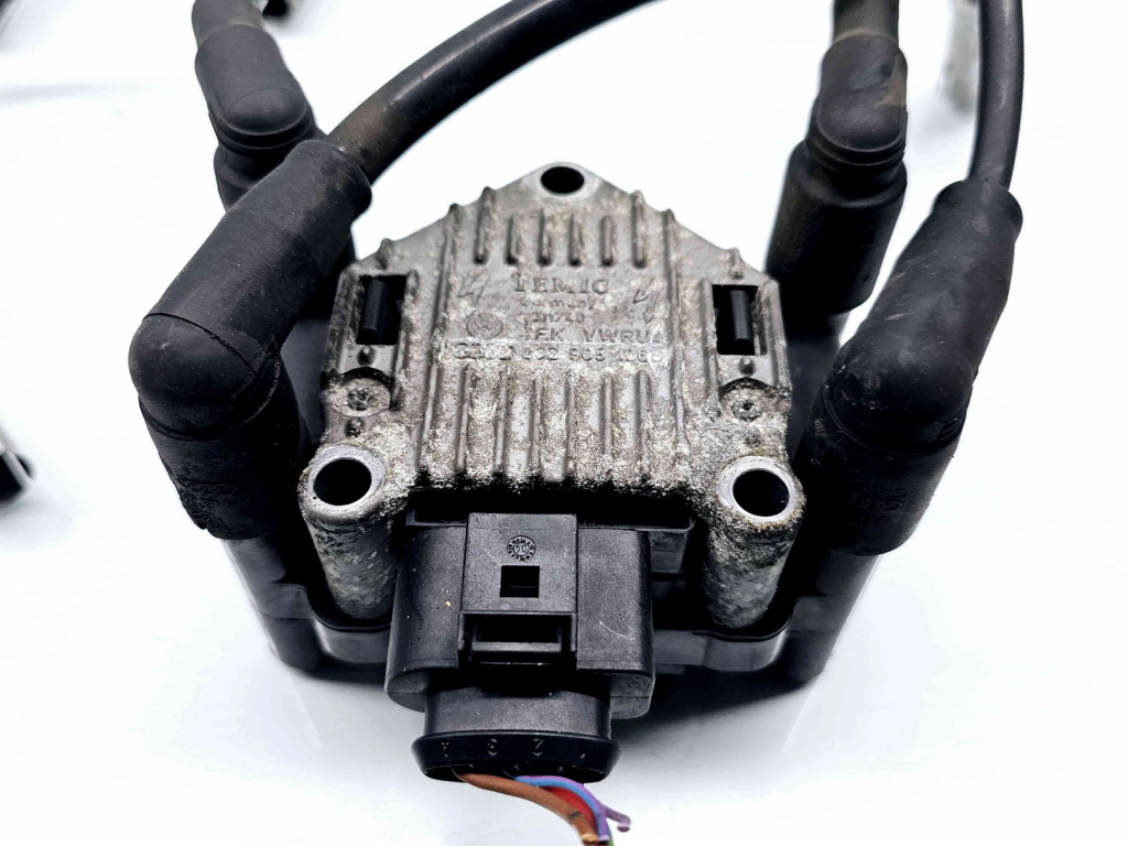 Bobina inductie Volkswagen Golf 5 (1K1) [Fabr 2004-2008] 032905106B 1.6 Benz BGU 75KW / 102CP