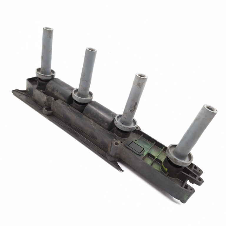 Bobina Opel Astra G 1998-2009 2.2 16V Benzina 12567656, 01506741, 3055A2139, 3055 A 2139 Delphi
