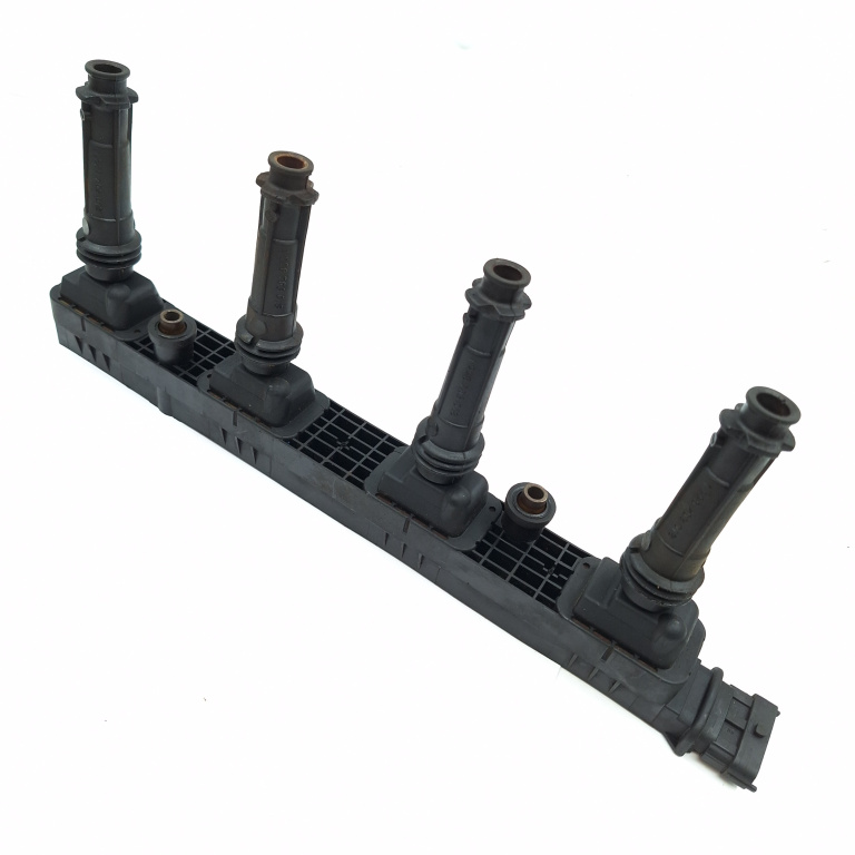 Bobina Opel Zafira A (F75) 1999-2005 2.0 Opc Z 20 Let Benzina 90424480, 90 424 480, 0221503468, 0 221 503 468, 1220703018, 1 220 703 01 8 Bosch