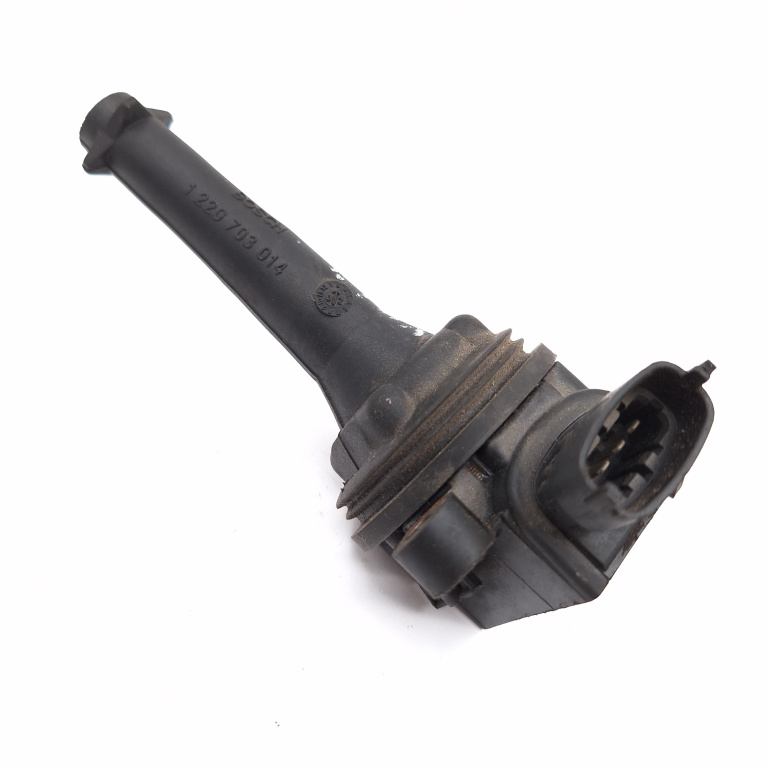 Bobina Volvo V70 (Lv) 1996-2000 2.4 B 5244 S2 Benzina 9125601, 0221604001, 0 221 604 001 Bosch