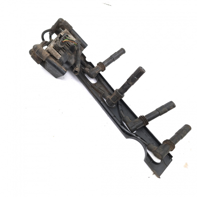Bobina Vw Polo (6N2) 1999-2001 1.4 16V Ahw Benzina 036905487A, 00021435