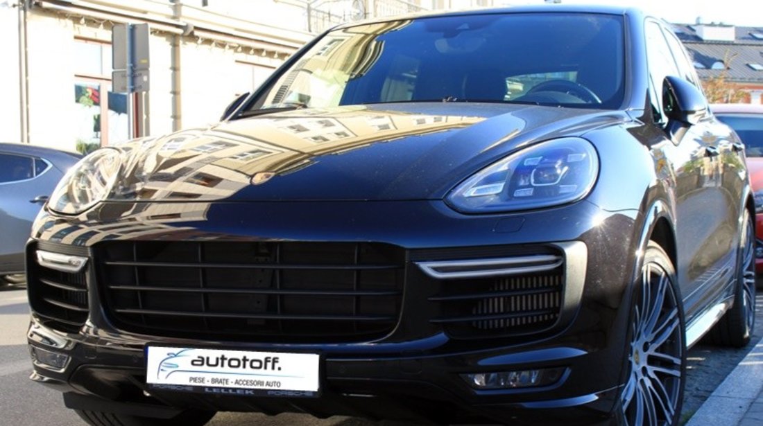 Body kit GTS Porsche Cayenne Facelift (14-17)