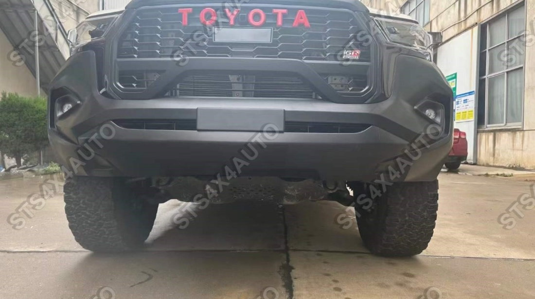 Body kit TOYOTA HILUX REVO 2021-2023 [GR LOOK]