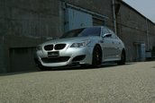 Bodykit din fibra de carbon pentru BMW M5