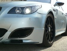 Bodykit din fibra de carbon pentru BMW M5