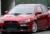 Bodykit din fibra de carbon pentru Mitsubishi Lancer EVO X