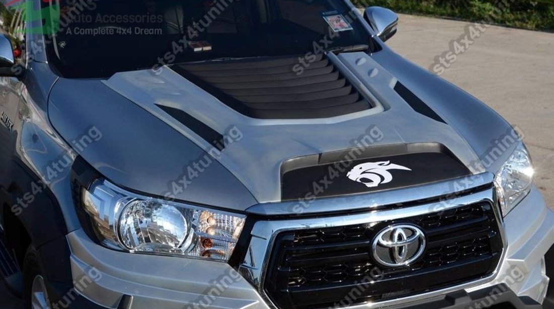 BODYKIT TOYOTA HILUX REVO 2015-2018 [ROCCO PANTER]