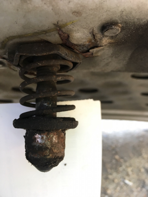 Bolt inchidere capota motor Opel Astra H [2004 - 2007] Hatchback (L48)
