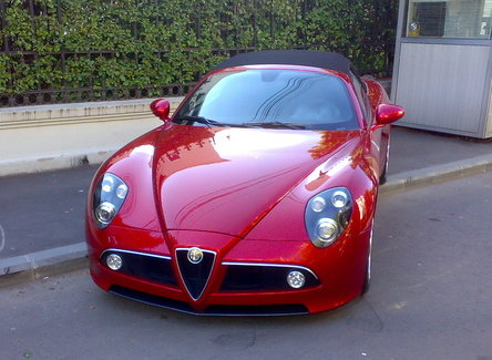 BOMBA! Alfa Romeo 8C Competizione Spider in Romania!