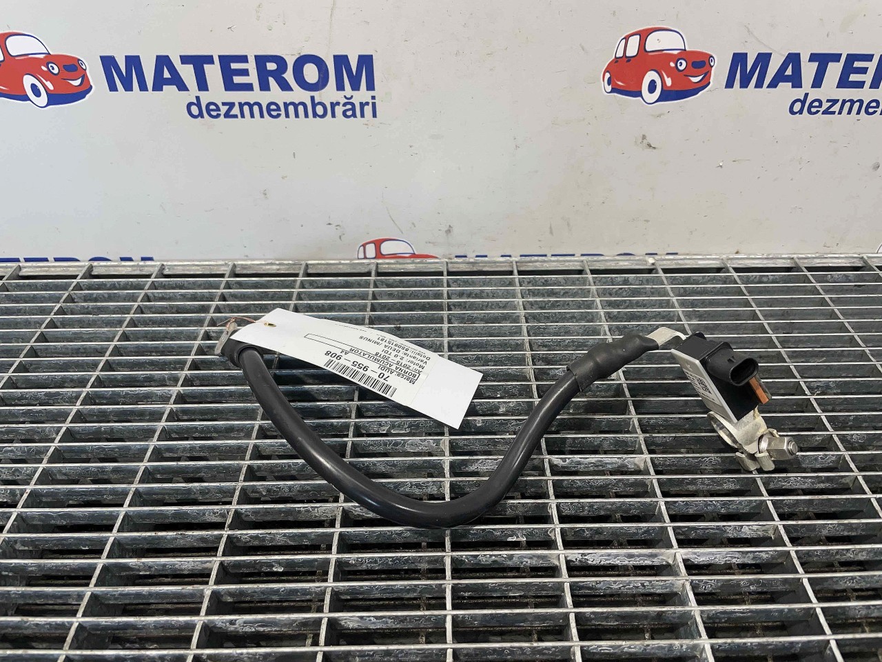 BORNA ACUMULATOR AUDI A4 2.0 TDI - (2015 2018)