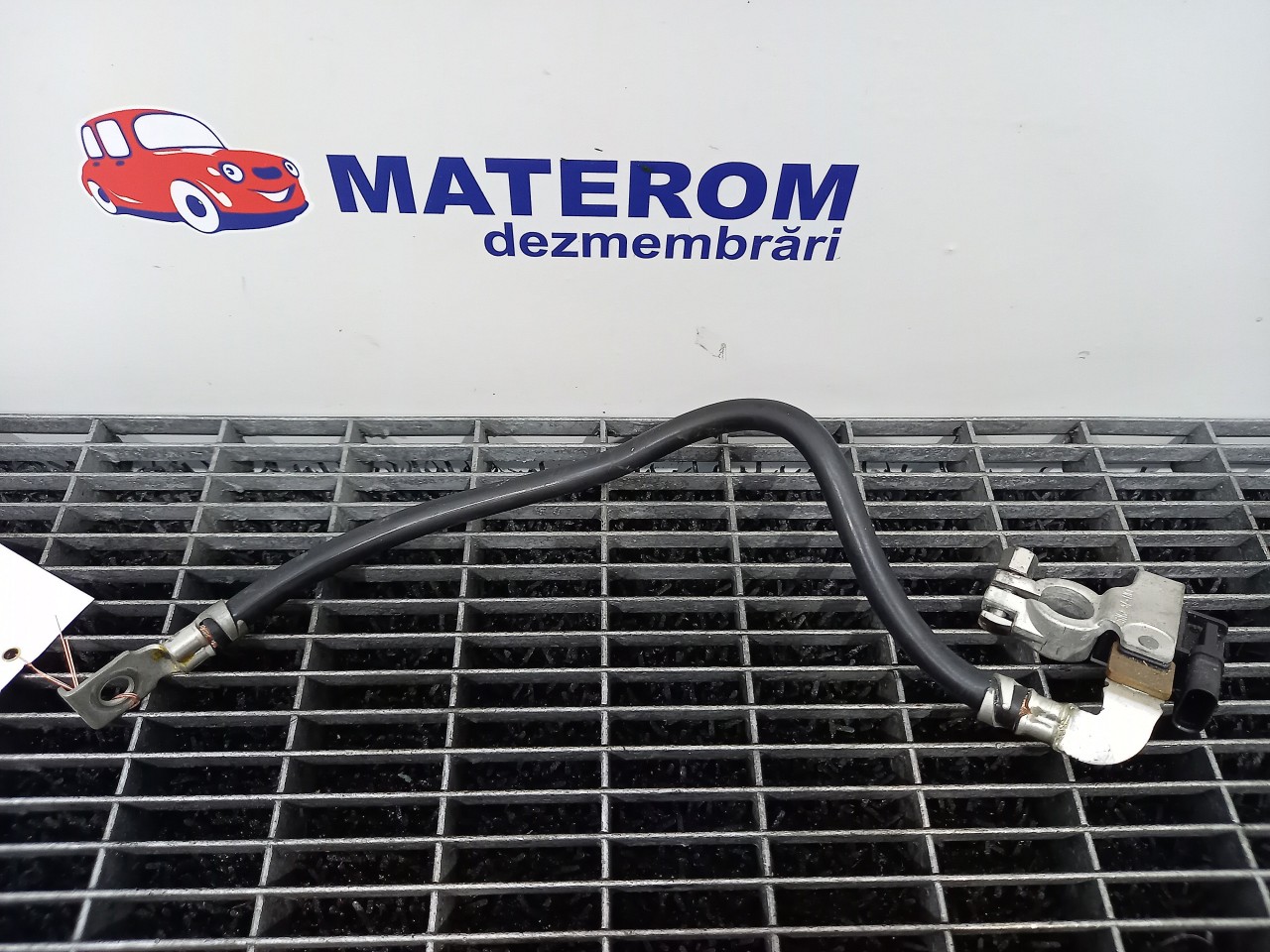 BORNA ACUMULATOR BMW SERIA 1 E 87 SERIA 1 E 87 2.0 D - (2007 2011)