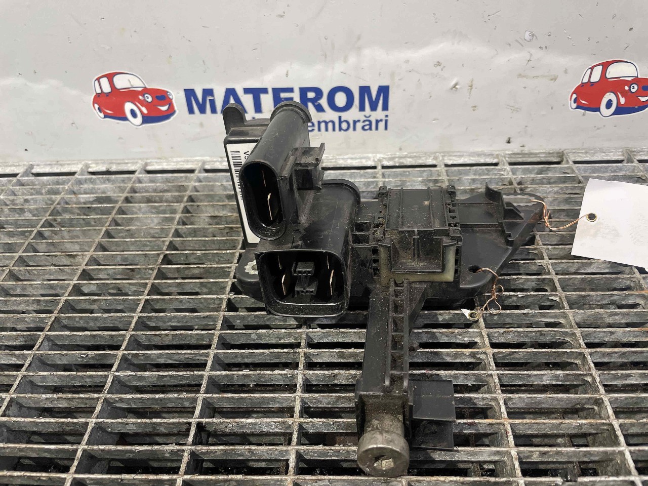 BORNA ACUMULATOR BMW SERIA 3 F 30 2.0 D - (2011 2015)