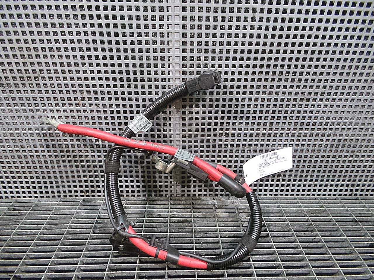 BORNA ACUMULATOR BMW SERIA 7 E 65 SERIA 7 E 65 - - (2001 2008)