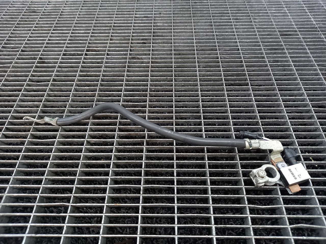 BORNA ACUMULATOR FORD FOCUS 2.0 TDCI - (2011 2014)