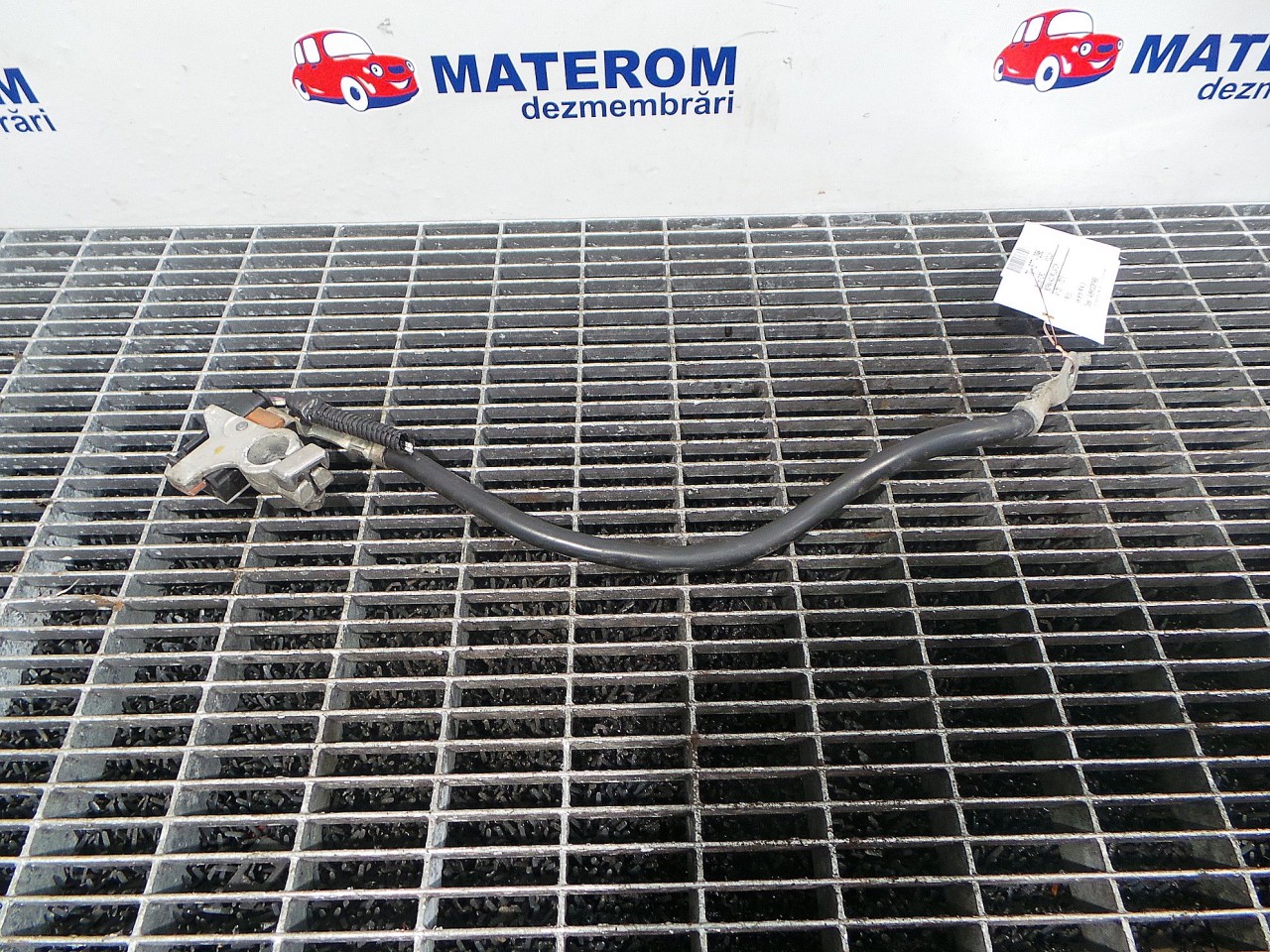 BORNA ACUMULATOR FORD FOCUS - - (2011 2014)