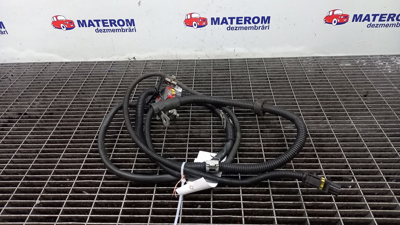 BORNA ACUMULATOR MERCEDES E-CLASS 2.2 CDI - (2013 2016)