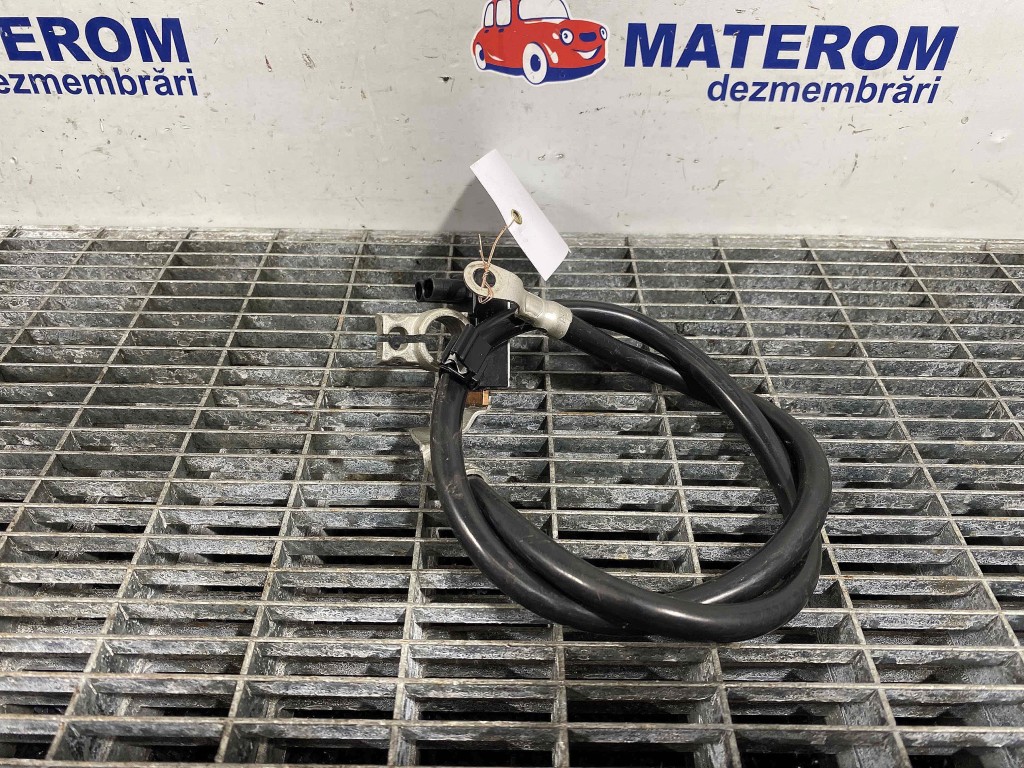 BORNA ACUMULATOR MERCEDES ML 3.0 CDI - (2012 2019)