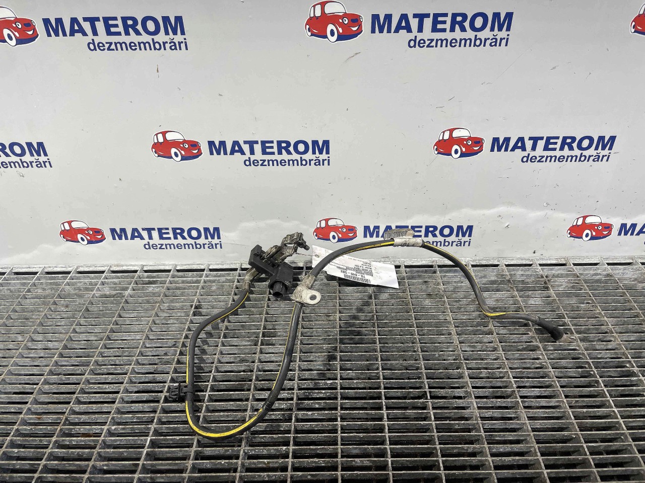 BORNA ACUMULATOR NISSAN QASHQAI QASHQAI 2.0 DCI - (2010 2014)