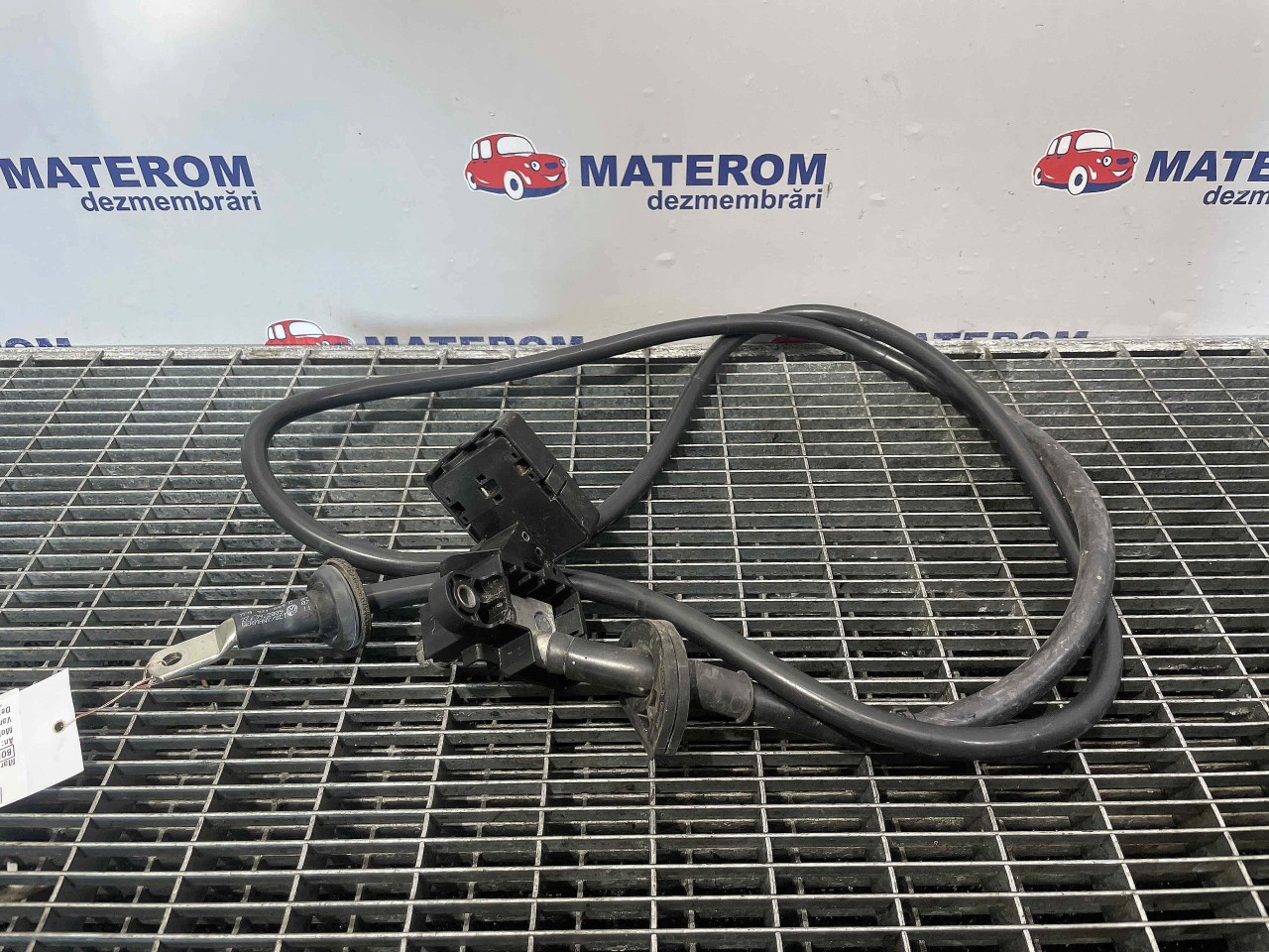 BORNA ACUMULATOR VW TOUAREG 3.0 TDI - (2010 2018)