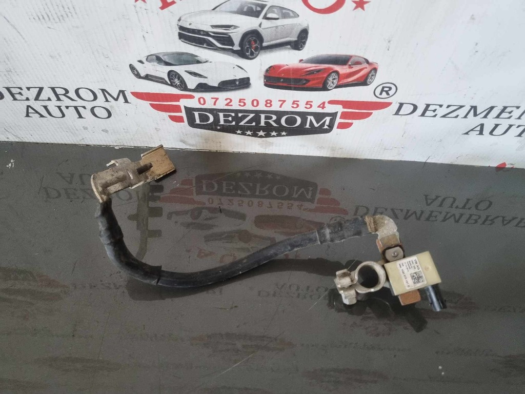 Borna baterie (-) 5Q0915181G VW Passat B8 Variant