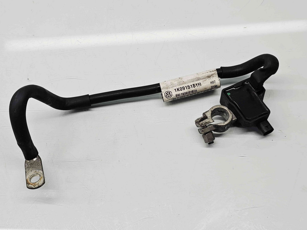 Borna baterie (-) Audi A3 Sportback (8PA) [Fabr 2004-2013] Facelift 1K0915181H