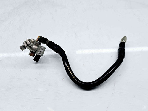Borna baterie (-) Audi A6 (4G2, C7) [Fabr 2012-2017] 8T0915181