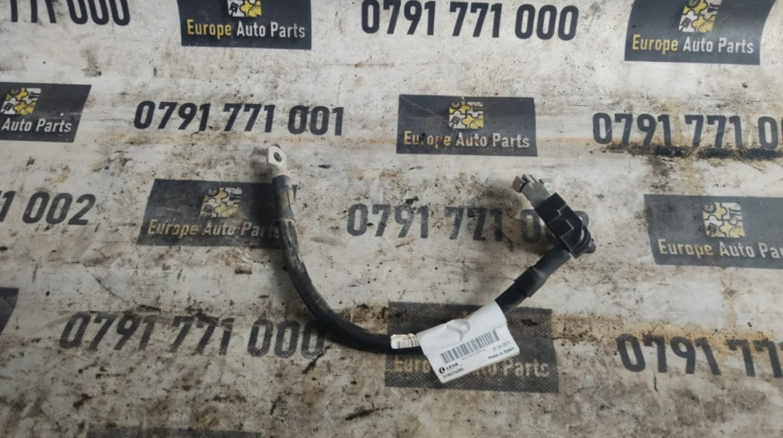 Borna baterie Audi A6 C6 2.0 TDI 170 Cp / 125 KW cod motor CAH , an 2011 cod 8K0915181C