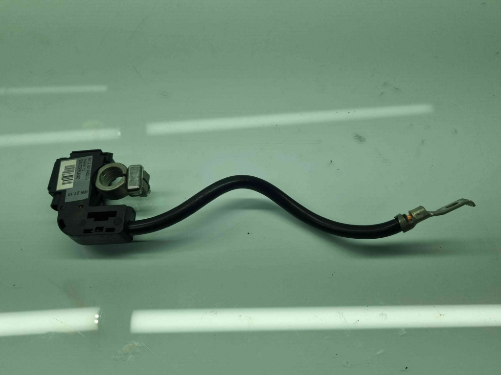 Borna baterie (-) Bmw 1 (E81, E87) [Fabr 2004-2010] 9215952-01
