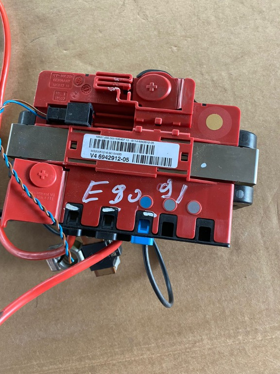 Borna baterie BMW E90 / E91 cod piesa 694291205