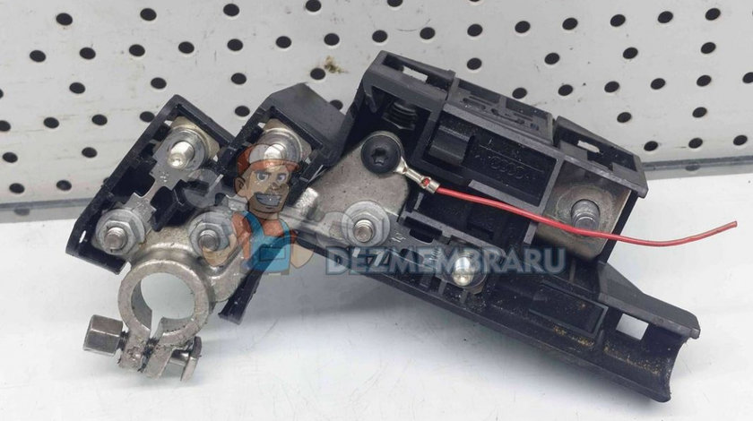 Borna baterie (+) cu capsa Audi A4 (8K2, B8) [Fabr 2008-2015] 4F0915519