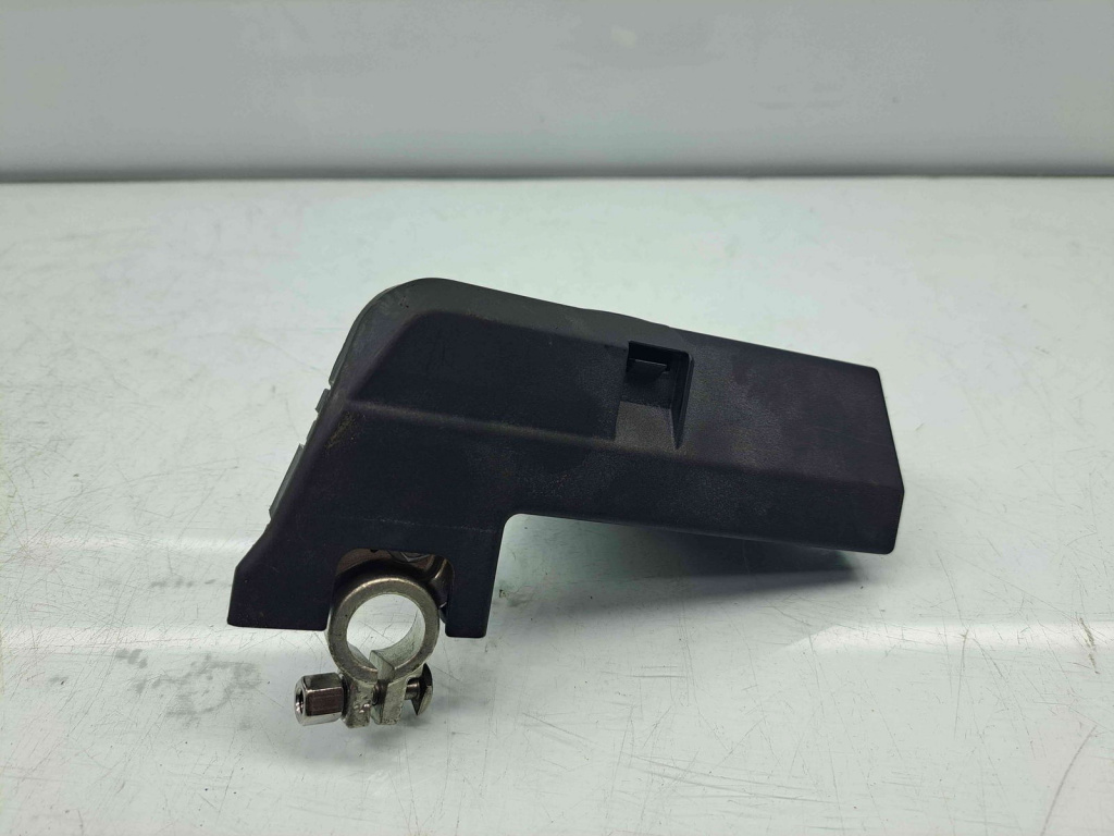 Borna baterie (+) cu capsa AUDI A6 (4G5, C7) [Fabr 2011-2017] 8J0915459