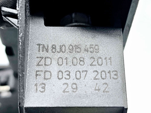 Borna baterie (+) cu capsa AUDI Q5 (8RB) [ Fabr 2008-2016] 8J0915459