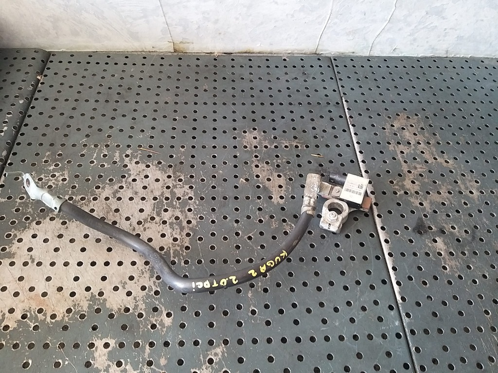 Borna baterie minus ford kuga 2 dm2 10c679ba