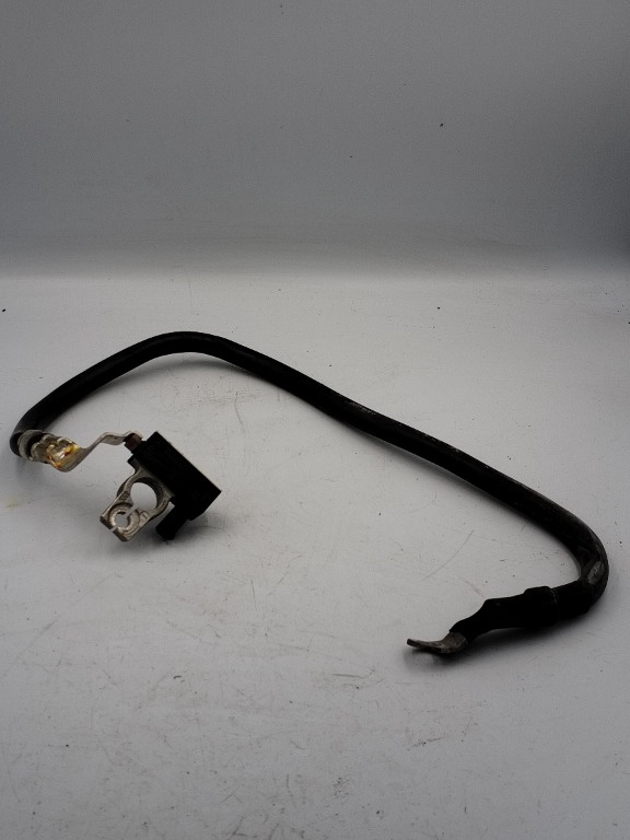 Borna baterie minus Mercedes X156 A1669056001