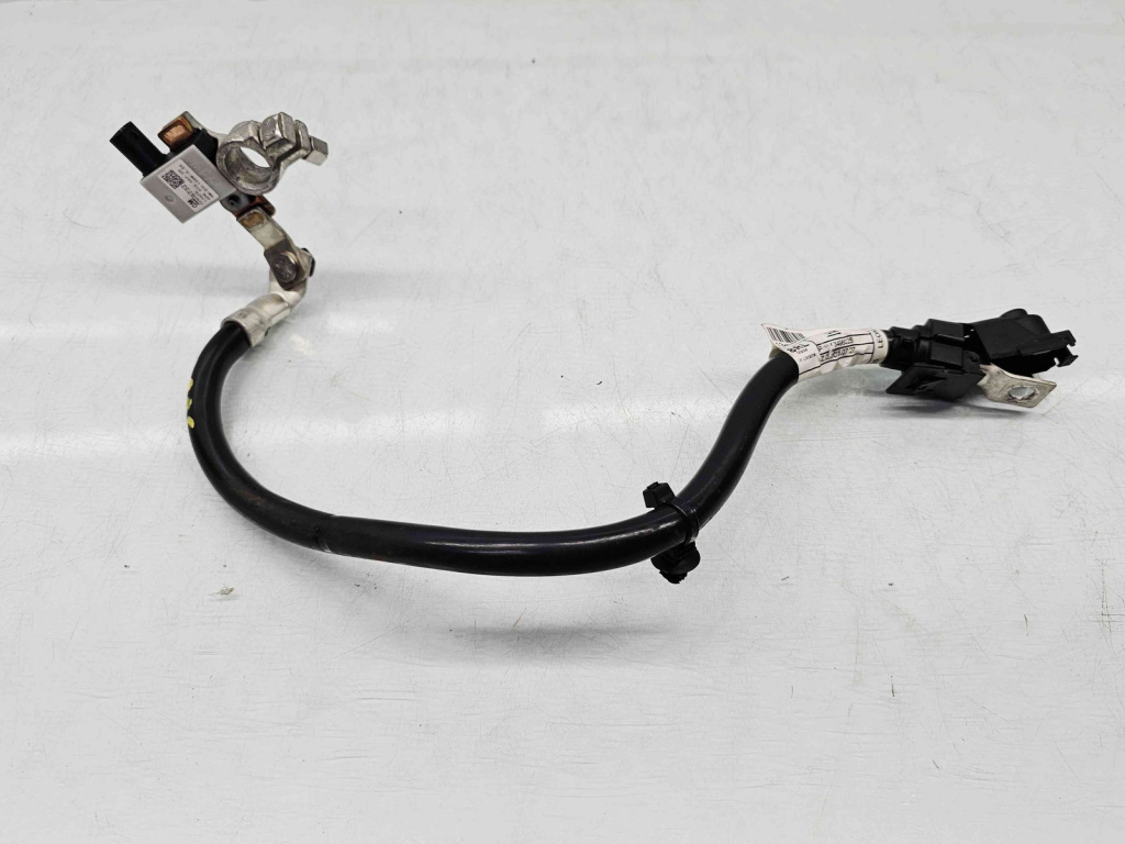 Borna baterie (-) Opel Astra K Hatchback [Fabr 2015-2022] 1349025