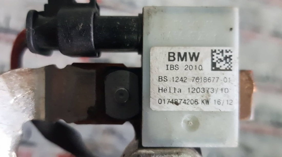 Borna baterie (plus) BMW seria 1 E81 120d N47 cod 7618677