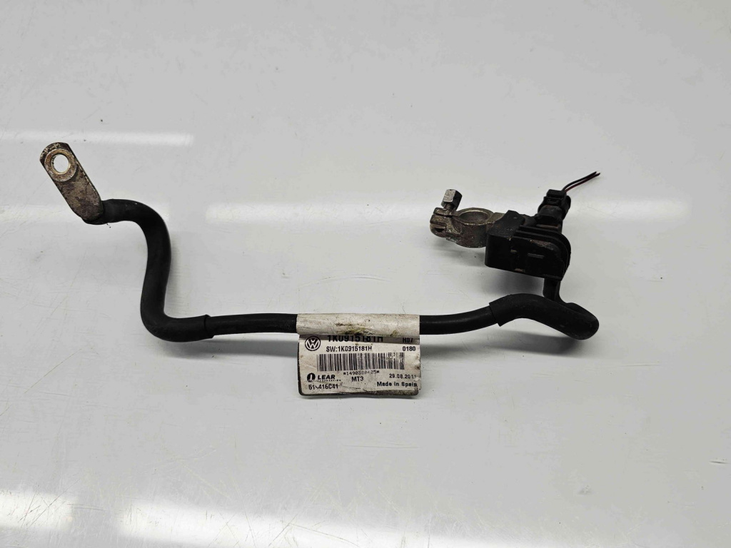 Borna baterie (-) Volkswagen Passat CC (357) [Fabr 2008-2012] 1K0915181H