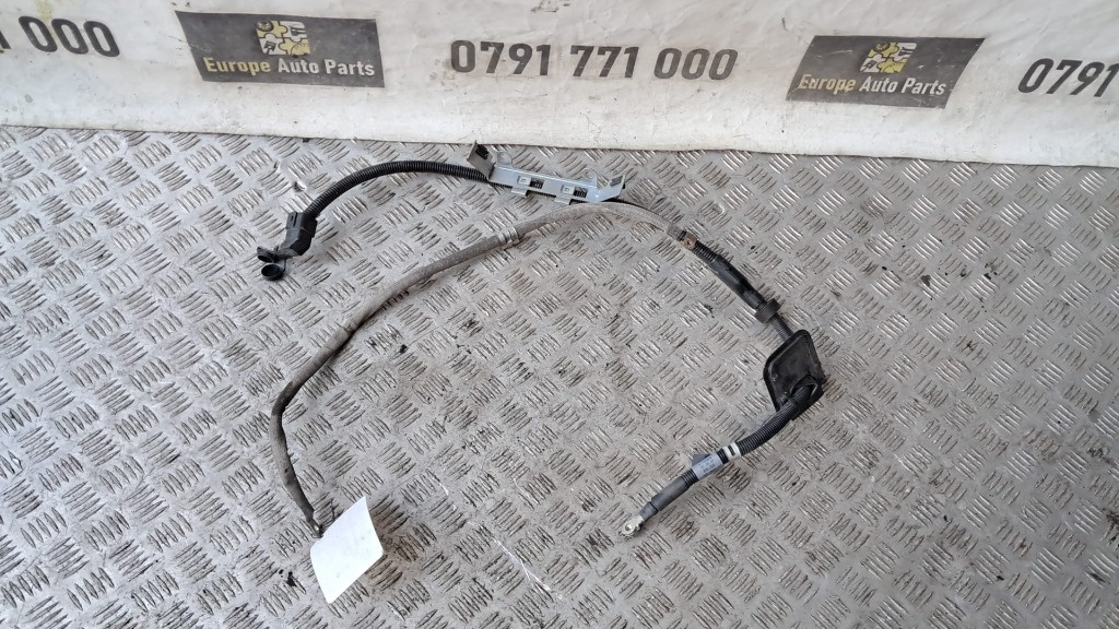 Borna Mercedes C-Klass W204 1.8 ,cod motor M271950 an 2008 cod A2045400030