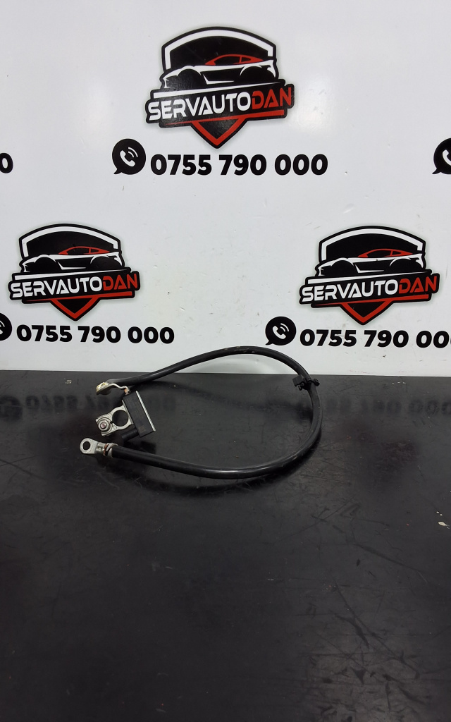 Borna minus Mercedes-Benz GL (2013-2019) [x166] 3.0 Motorina 2013, A1665420518