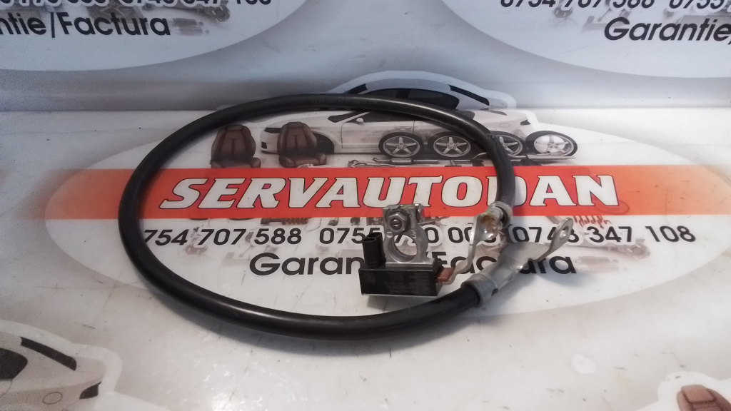 Borna minus Mercedes-Benz S-Class (2014->) [W222] 3.0 Motorina 2018, A2215420918