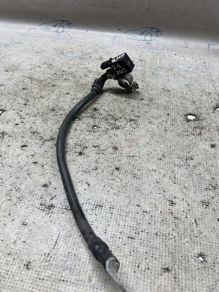 Borna minus Mercedes C-Class W205/S205 Break 2.2 Motorina 2015, A0009050554